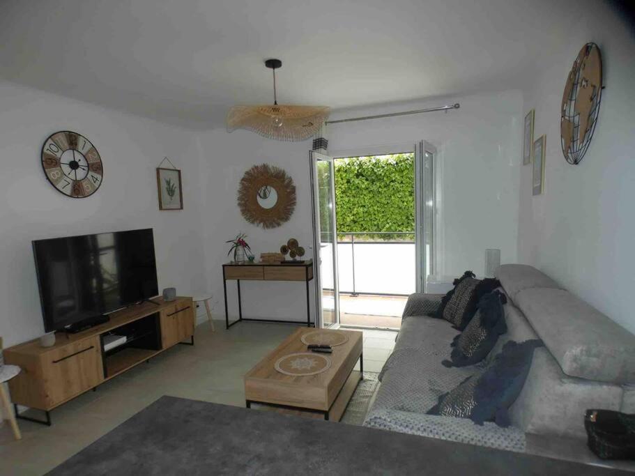 Appartement Avec Jardin Proche Six Fours/sanary Six-Fours-les-Plages